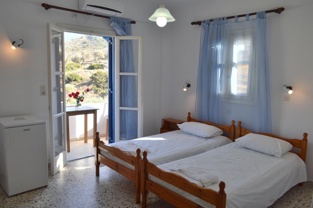 Koukos Hotel Agia Theodoti Buitenkant foto