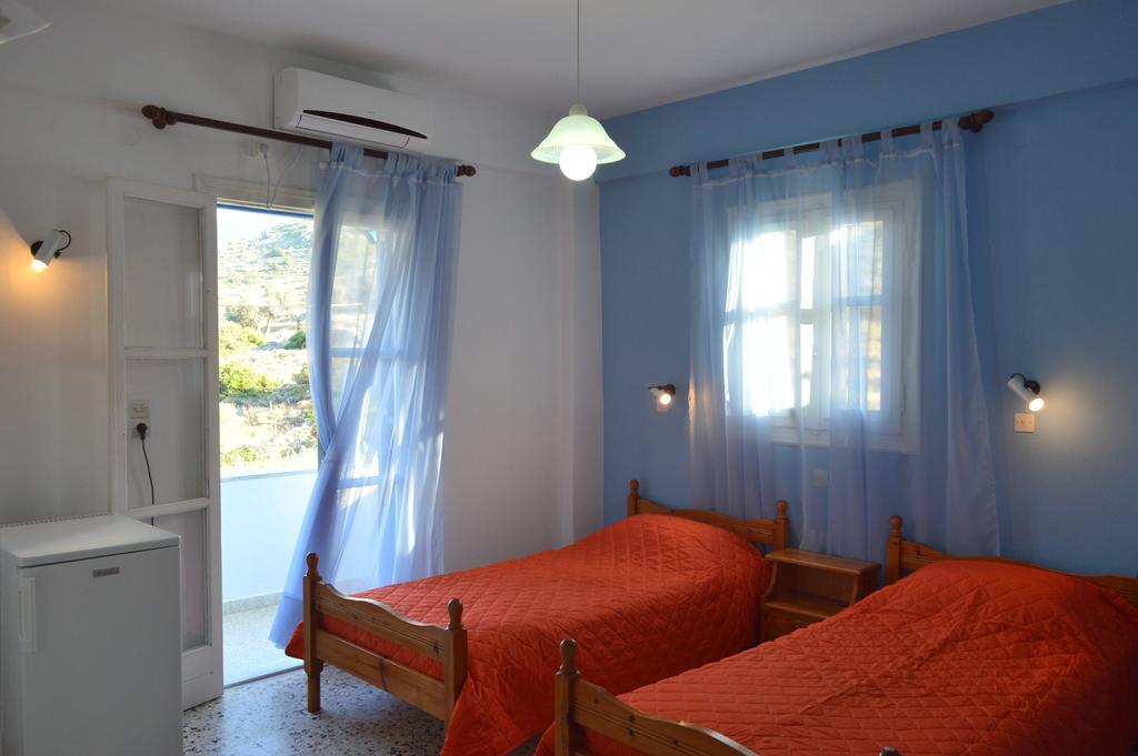 Koukos Hotel Agia Theodoti Buitenkant foto